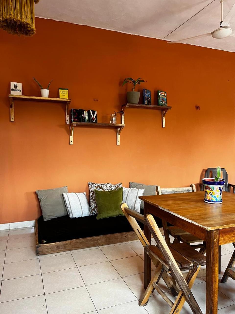 Alena Hostal Valladolid  Dış mekan fotoğraf